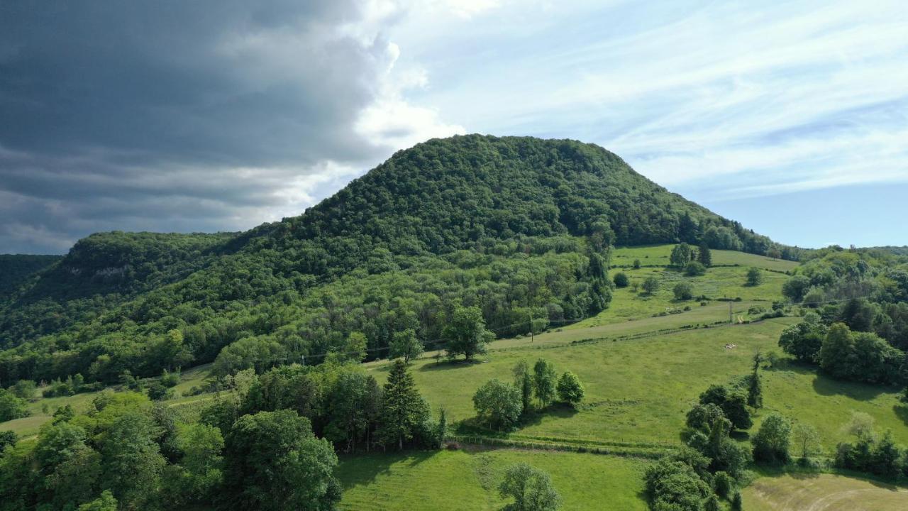 Marnoz Domaine De Bellevue Gite Du Mont Poupet מראה חיצוני תמונה